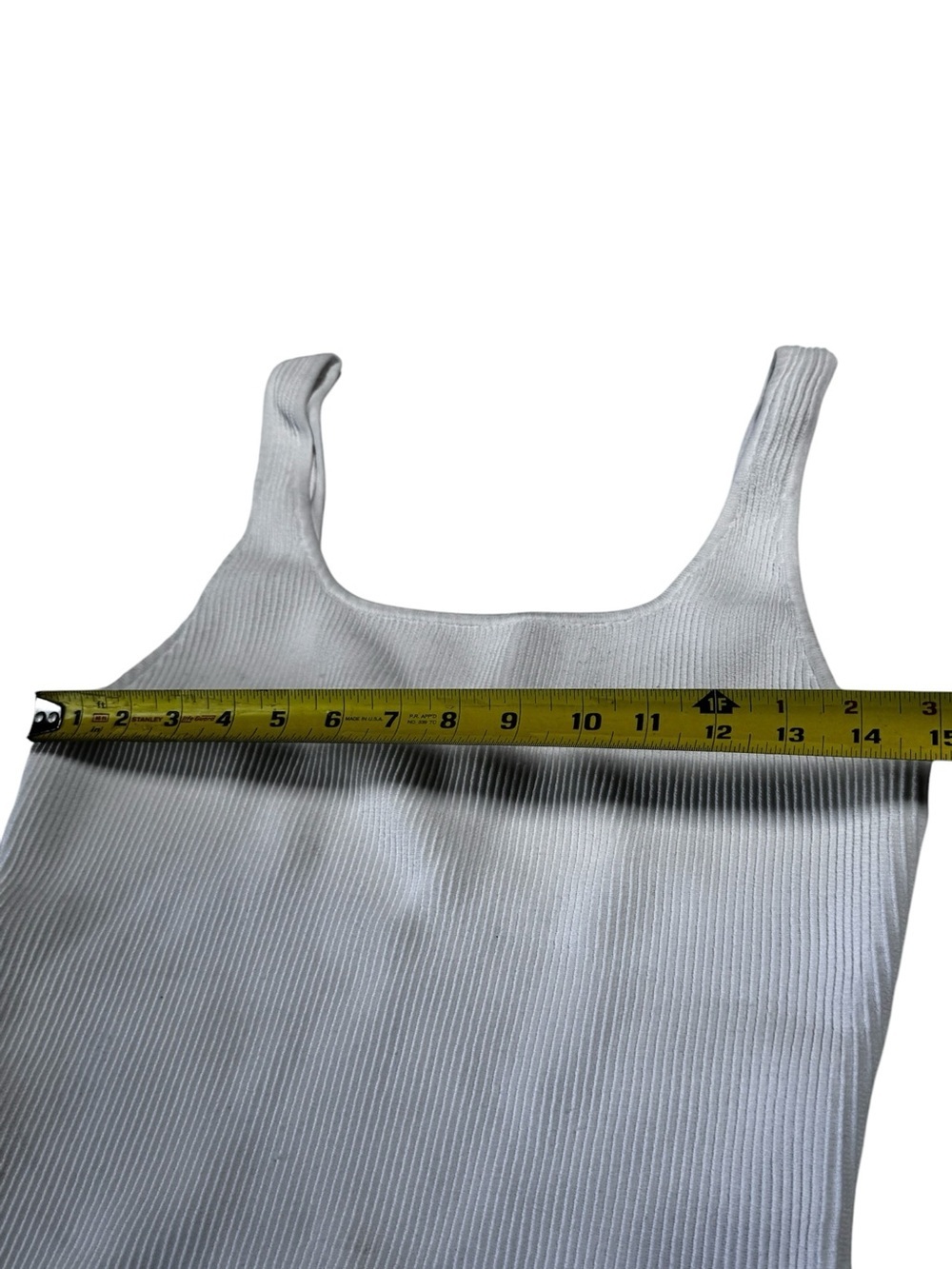 Aritzia Babaton Sculpt Knit Squareneck Cropped L Tank White Sweater Top Minimal - Picture 11 of 14
